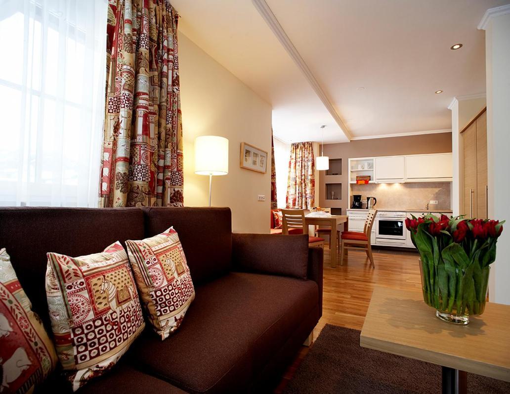 Sonnblick Apartments Und Zimmer - Nationalpark Sommercard Inklusive Hollersbach im Pinzgau Exterior foto